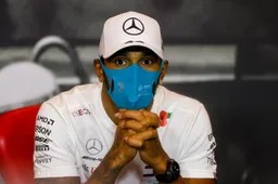 Formule 1-top hoopt op contractverlenging Hamilton: 'Hopelijk snel iets bekend'