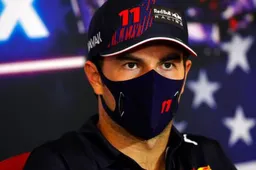 Perez wil niet praten over gevecht met Verstappen: 'Zien zaterdag wel'