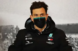 Wolff en Horner: "Power units zijn veel te duur"