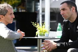 Prost: "It'll only get harder for Hamilton"