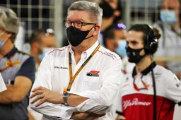 Brawn to stay on as F1's technical chief: 'That's what keeps me motivated'