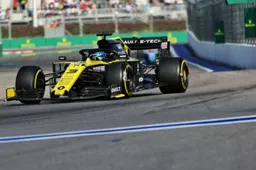 Ricciardo gutted DNF-causing accident: "I was just a passenger"
