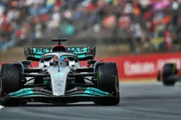 Start GP Hongarije | Russell houdt Ferrari knap achter zich