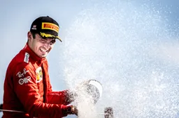 Leclerc ziet broertje racen: 'Hoop dat Arthur dit snel met mij in F1 doet'