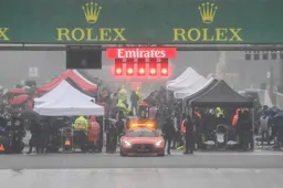 Verstappen beloond door lef op zaterdag? ‘Hij had meer verdiend’
