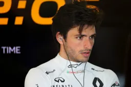 Renault starting contract talk with Sainz