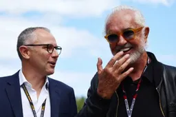Briatore está satisfeito com o atual momento da F1