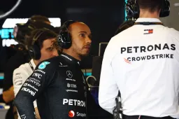 Estrategista da Mercedes admite: "Foi uma temporada muito difícil"