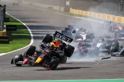 ¿Para esto quiere estar 'Checo' en Red Bull? ¡Debacle en su GP de casa!