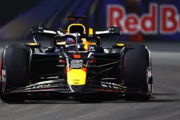 Gefrustreerde Verstappen komt niet verder dan P5 in VT3 Las Vegas