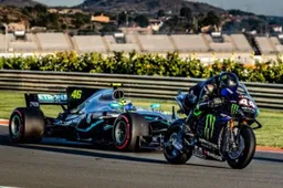 Hamilton zegt dat er tijd is voor Rossi om naar Formule 1 te komen