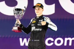 Oscar Piastri kampioen in de Formule 2 met nog twee races te gaan!
