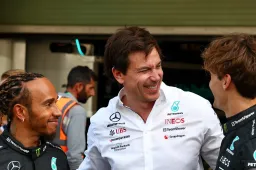 Toto Wolff se sente bem: "É melhor estar entediado do que esgotado