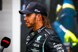 Het bizarre moment dat Hamilton als enige van start ging in Hongarije