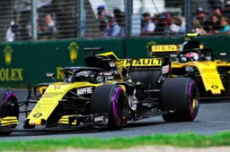 Renault prepare for tomorrow's launch!