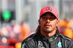 Suggereert Lewis Hamilton dat Red Bull de DRS-regels heeft overtreden?