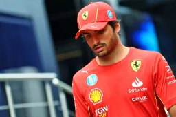 Sainz not happy with F1 penalties: 'Perez almost took out two drivers'