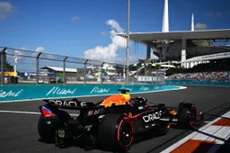 F1-Fahrerwertung | Trotz zweitem Platz behält Verstappen die Führung