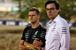 Wolff fala sobre os testes: "No ano passado, parecia muito pior"