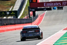 Netflix anuncia série sobre a NASCAR; assista ao trailer