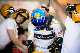 Fernando Alonso in zijn nopjes met nieuwe Mclaren