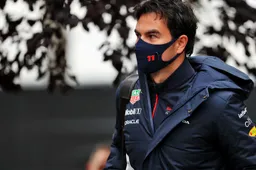 Perez verklaart slechte laatste ronde: 'Ik werd geblokt door Hamilton'