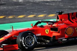 Sebastian Vettel gaat in de rondte bij de chicane