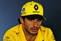 Sainz spreekt van ‘intense’ zomer door transferdrukte