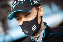 Russell gaat door het stof en stuurt een brief naar het team van Williams
