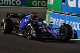 Breaking | Albon krijgt gridstraf na incident met Stroll in Jeddah