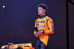 Norris presiona a McLaren para 2025: "Dennos un coche que pueda competir"