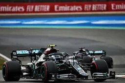 Can Hamilton win? Bottas retires with engine trouble!