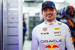 Verstappen krijgt bezoek van zijn geliefden in F1-paddock Qatar