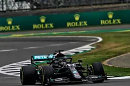 Lewis Hamilton fastest in FP3 as midfield battle heats up