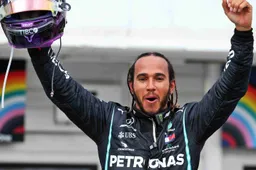 Hamilton kritisch op Grosjean en F1: "Racisme verdwijnt niet zomaar"