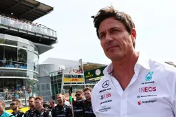 Wolff contradicts Red Bull statement by Hamilton
