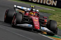 Hamilton worstelt met vertrouwen bij Ferrari: 'De auto voelt totaal anders aan'