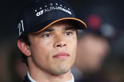Voormalig F1-coureur: 'De Vries was schadelijk voor AlphaTauri'