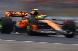 Norris et Piastri surprennent McLaren
