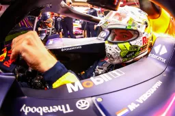 Verstappen heeft een momentje in tweede vrije training