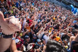 Huge fine for COTA after fans misconduct at the end of the US Grand Prix