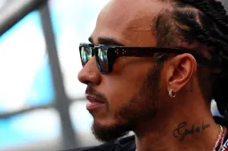 Briatore duda de Hamilton: "Le costará quedar por delante de Leclerc"
