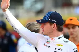 Verstappen sees Mercedes as interesting option: 'Applies to all top teams'