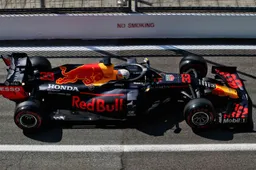 Verstappen: "That means we will see at least a two-stop race"