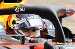 Pérez sigue convencido de quedarse en Red Bull