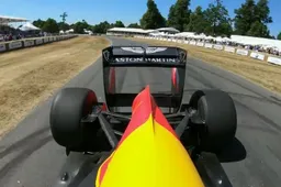 Zo klonk de V8 van Red Bulls RB8!