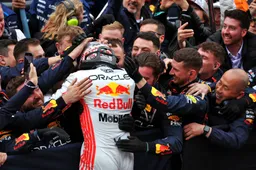 Albers ziet foutloze Verstappen in Japan: 'Maar neemt zoveel risico'