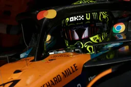 Verstappen meldet Norris wegen Startverstoß: Stewards bestrafen den Briten!