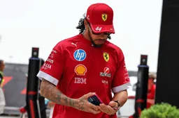 Ligt Lewis Hamilton onder vuur? 'Ferrari wil waar voor zijn geld'