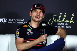 Alonso doet duidelijke uitspraken over de geruchten dat Verstappen naar Aston Martin gaat